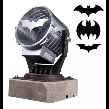 DC DIRECT - Bat Signal Prop Replica DC DIRECT - Bat Signal Prop Replica