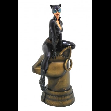 DIAMOND - DC GALLERY CATWOMAN COMIC FIG DIAMOND - DC GALLERY CATWOMAN COMIC FIG