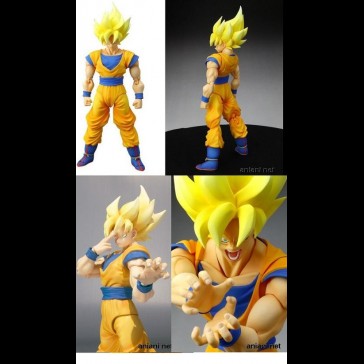 BANDAI - S.H. Figuarts Dragonball Z Super Saiyan Son Goku BANDAI - S.H. Figuarts Dragonball Z Super Saiyan Son Goku