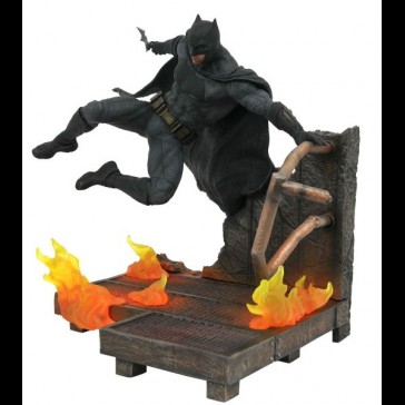 DIAMOND SELECT - JLA Batman Marvel Gallery Statua DIAMOND SELECT - JLA Batman Marvel Gallery Statua
