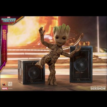 HOT TOYS - Guardians of the Galaxy Vol 2: Groot Life Size Figure Version 2 HOT TOYS - Guardians of the Galaxy Vol 2: Groot Life Size Figure Version 2