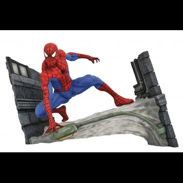 DIAMOND SELECT - Spiderman Comic Marvel Movie Gallery DIAMOND SELECT - Spiderman Comic Marvel Movie Gallery