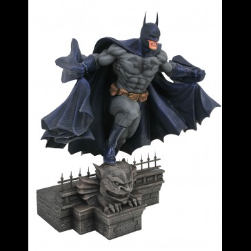DIAMOND - DC Gallery Batman Comic Figure DIAMOND - DC Gallery Batman Comic Figure