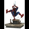 DIAMOND SELECT - Spiderman 90's Marvel Gallery statua