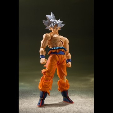 BANDAI - Dragonball Super Son Goku Ultra Istinto SH Figuarts