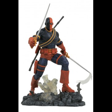 DIAMOND - DC COMICS GALLERY DEATHSTROKE STATUE DIAMOND - DC COMICS GALLERY DEATHSTROKE STATUE