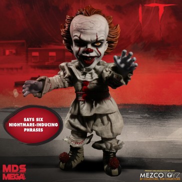 MEZCO - IT Pennywise Mega Scale Talking Figure MEZCO - IT Pennywise Mega Scale Talking Figure