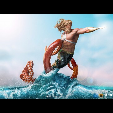 IRON STUDIOS - Aquaman DC Comics Deluxe Statua 1/10