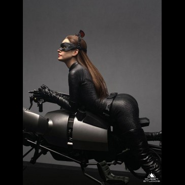 QUEEN STUDIOS - The Dark Knight Rises Statue 1/3 Catwoman 108 cm