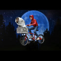 NECA - E.T. the Extra-Terrestrial Action Figure Elliott & E.T. on Bicycle 13 cm