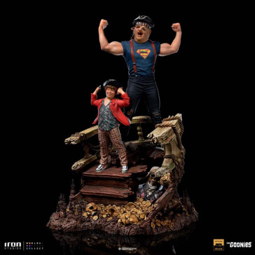 IRON STUDIOS EXCLUSIVE - The Goonies Deluxe Art Scale Statue 1/10 Sloth and Chunk 30 cm