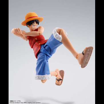 BANDAI - One Piece Luffy Romance Dawn S.H.Figuarts