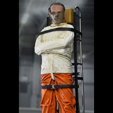 NECA - The Silence of the Lambs Action Figure Dr. Hannibal Lecter (Masked) 18 cm