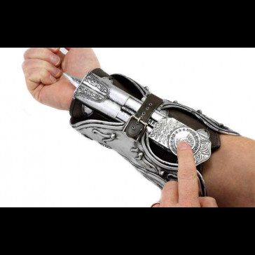 NECA - Assassin Creed 2 Ezio Hidden Blade Role Play Gauntlet Replica