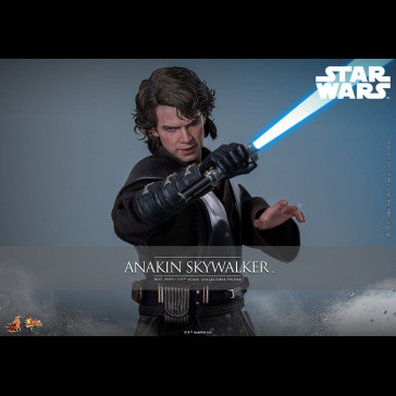 HOT TOYS - Star Wars: Episode III - Revenge of the Sith Movie Masterpiece Action Figure 1/6 Anakin Skywalker 31 cm