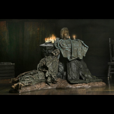 NECA - Friday the 13th: The Game Diorama Trenchcoat with Spikes Inferno Room Deluxe Set