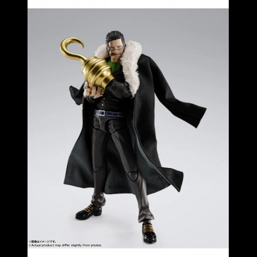 BANDAI - One Piece Sir Crocodile Marineford S.H.Figuarts