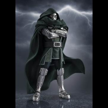 BANDAI - Avengers Doomsday Doctor Doom S.H.Figuarts