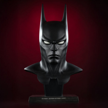 McFARLANE - Batman DC Direct Replica 1/1 Batman Beyond Mask 58 cm