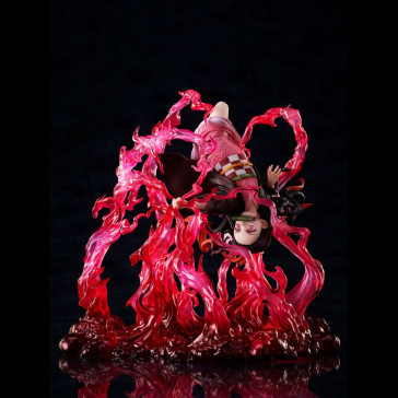 ANIPLEX - Demon Slayer: Kimetsu no Yaiba Statue 1/8 Nezuko Kamado Exploding Blood 20 cm